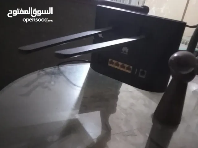 راوتر HUAWEI 4G شركه Zain يشغل أكثر من 32هاتف مستعمل استعمال خفيف شبكه طلقه