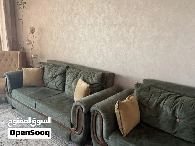 طقم مستعمل حالة ممتازة