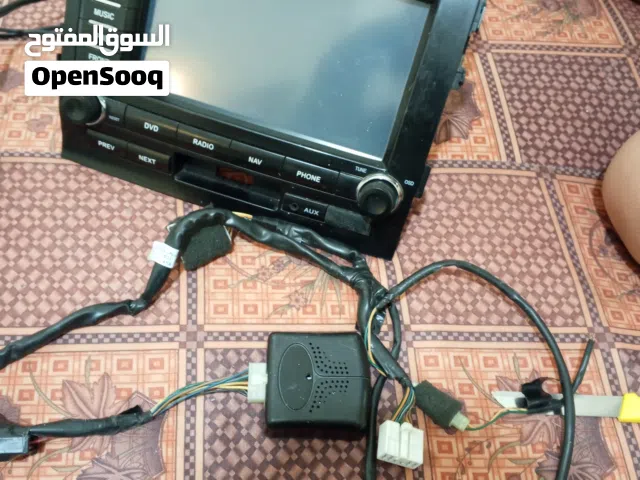 مسجل مع شاشه تويوتا لاندكروزر 2015