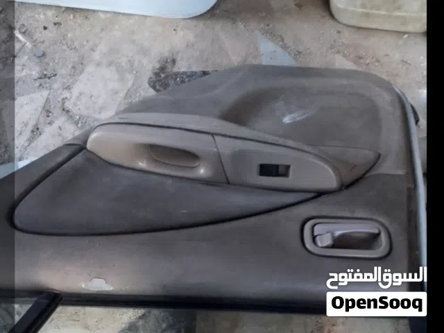 قطع سياره نيسان للبيع 2012   الوجه الاماميه كامله مع الماتور والجير + وجهه خلفيه كامله+ اربع ابواب