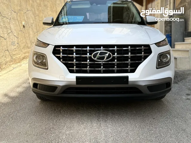 هونداي فينيو لون ابيض 2020 تنمير جديد للبيع بسعر لقطه ولا غرام بويه رخصه وتأمين سنه كامله