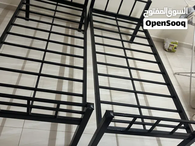 Single bed 2 pcs
