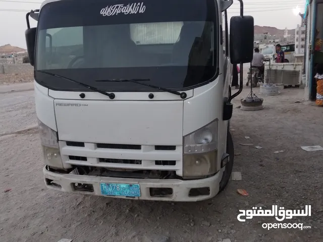 قلاب إيسوزو للبيع موديل 2017 وكاله قلاب بستم وكاله الحموله 4طن