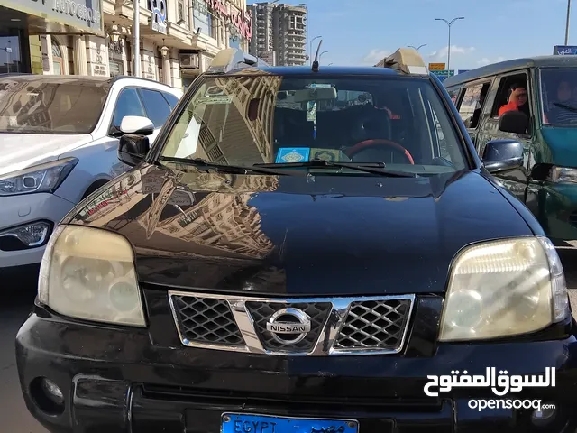 Nissan Xtrail نيسان اكس تريل 2012