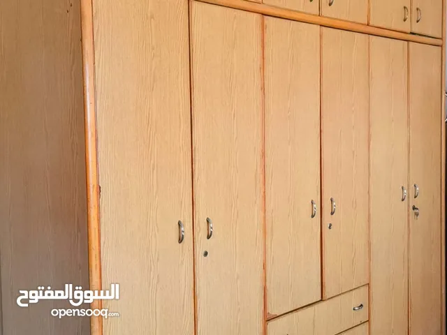 خزانه طابقين فرومايكه خشب لاتيه 18