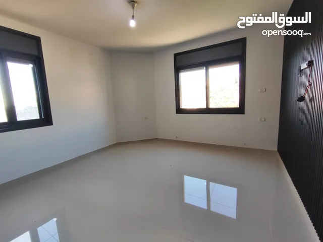 200 m2 3 Bedrooms Apartments for Rent in Ramallah and Al-Bireh Baten AlHawa