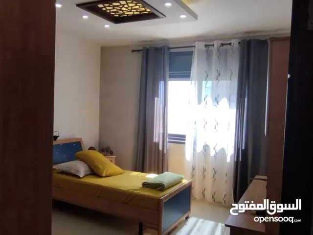 ثلاث غرف مفروشة للإيجار قرب ايكون مول سردا 1200$