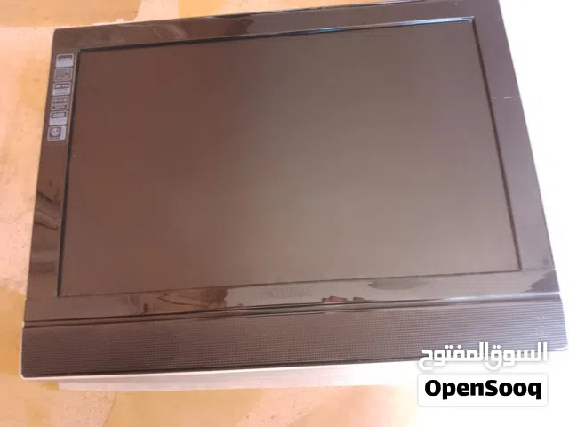 شاشه LCD حجم 21 نظيفه غير داخله تصليح ترهم شاشه ستلايت او مونتير كاميرات او تلفزيون بيها مخارج HDMI