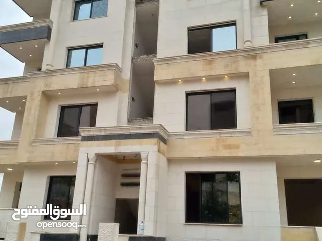235m2 3 Bedrooms Apartments for Sale in Amman Khalda