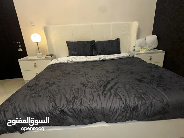 غرفة نوم مستعملة حالة جيدة جدا للجادين فقط