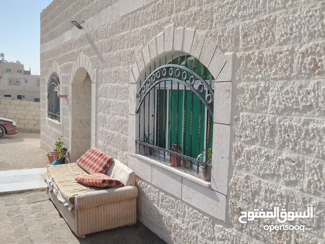 130 m2 4 Bedrooms Townhouse for Sale in Amman Al-Baida