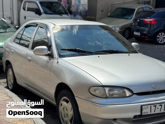 1996, هيونداي, اكسنت, Standard
