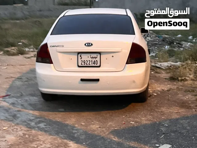Used Kia Cerato in Tripoli