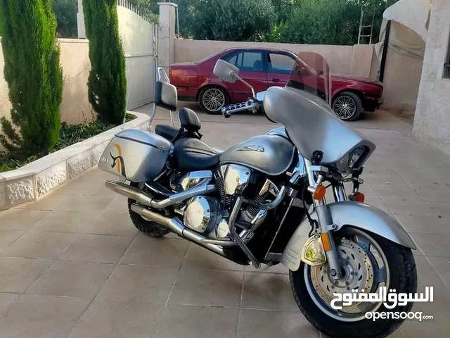 هونداvtx 1300cc للبيع او للبدل على السياره او بكب