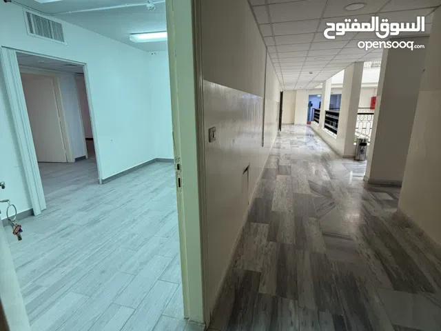 مكتب مميز للايجار بموقع حيوي بعمان خلدا