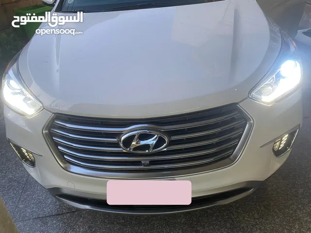 Hyundai Santa Fe 2019 in Baghdad