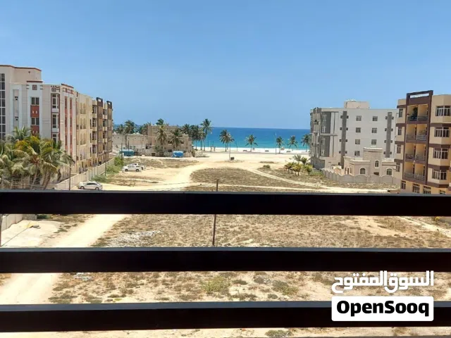 شقة فاخرة بأثاث فندقي في واجهة شاطئ الدهاريز