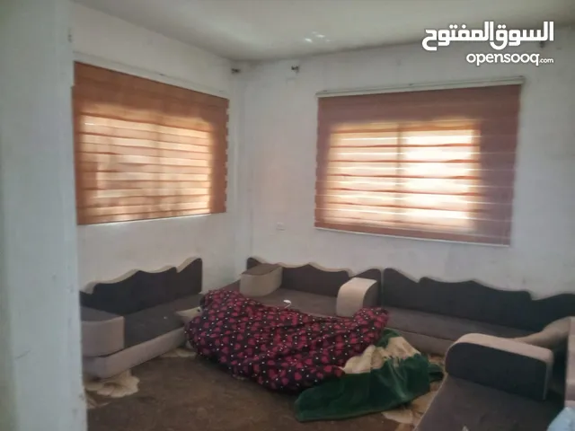 105m2 4 Bedrooms Townhouse for Sale in Irbid Bait Ras