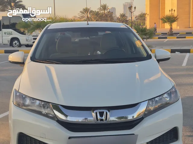 [Urgent Sale- Leaving] Well maintained Honda City 2017