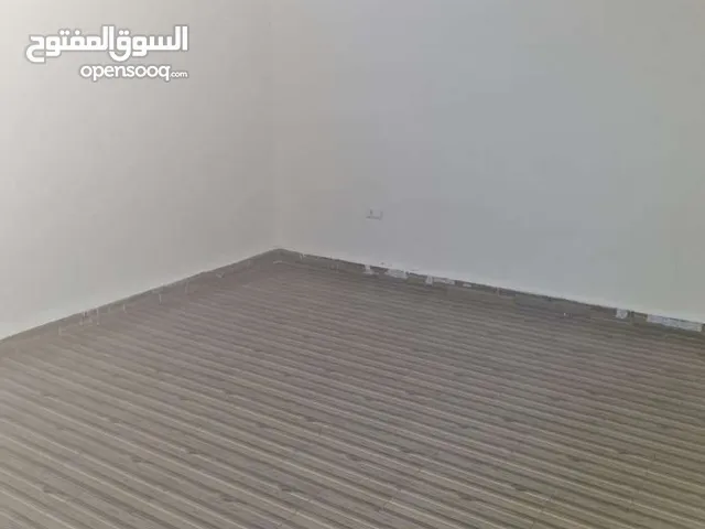 شقة فارغة للايجار في مرج الحمام اعلان رقم 39 مكتب حواش العقاري