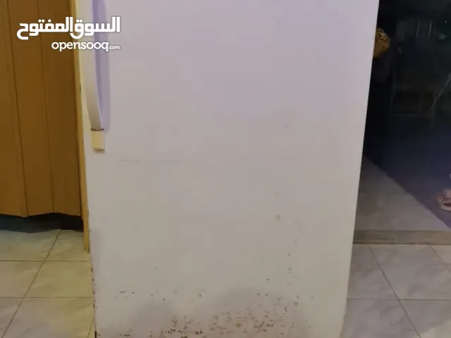 فريزة مستعملة بحالة جيدة