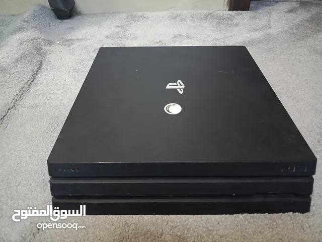 بلايستيشن 4 برو مع يد اصليه بسعر مميز 155 دينار و السعر قابل للتفاوض.
