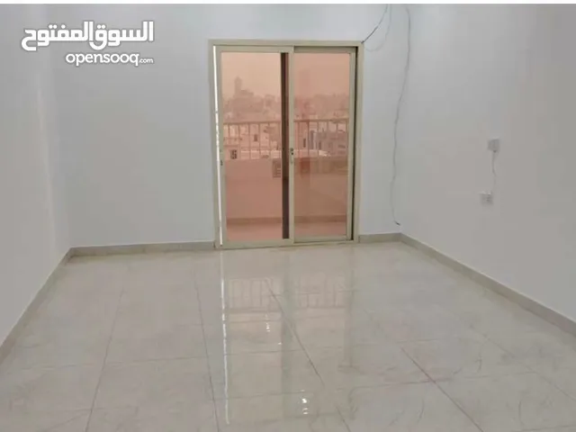 92 m2 2 Bedrooms Apartments for Rent in Al Ahmadi Mangaf