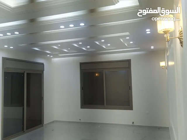 245 m2 4 Bedrooms Apartments for Sale in Irbid Al Rahebat Al Wardiah