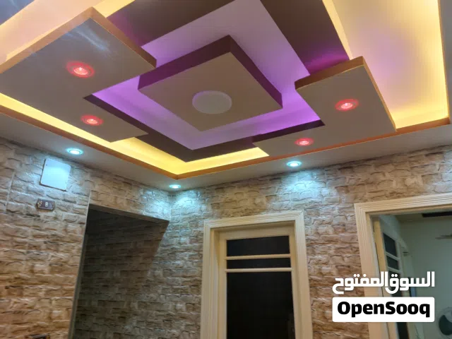 للبيع شقه اربع غرق  هاي لوكس بش خالد بن الوليد  مسجله شهر عقاري مساحه 120 متر تلاث عدادات من المالك