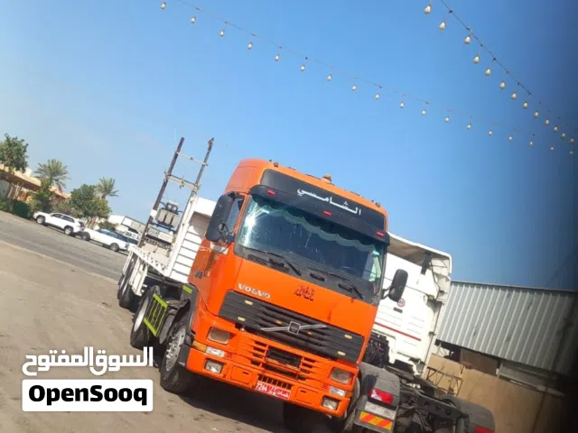 Used 1999 Volvo Box Truck for Sale - Reliable Commercial Vehicle