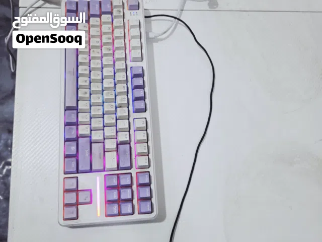 شباب ميز كيمنك +ماوس +كيبورد