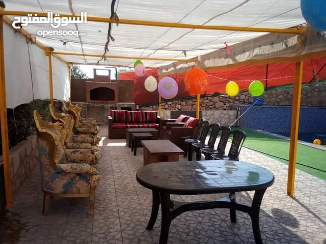 2 Bedrooms Chalet for Rent in Salt Kafr Hooda
