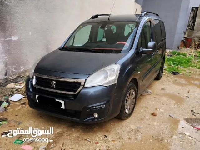 بيجو بارتنر 2017