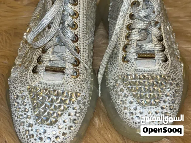 Beige Sport Shoes in Amman