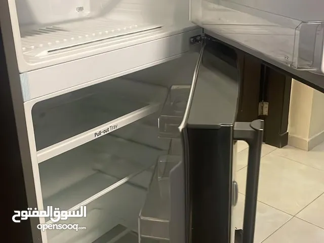 ثلاجة سيلفر ل جي بسعر ممتاز