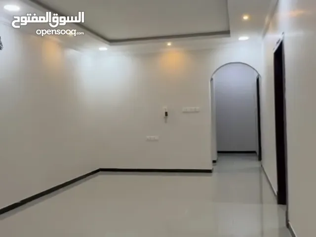 178 m2 3 Bedrooms Apartments for Rent in Dammam An Nur