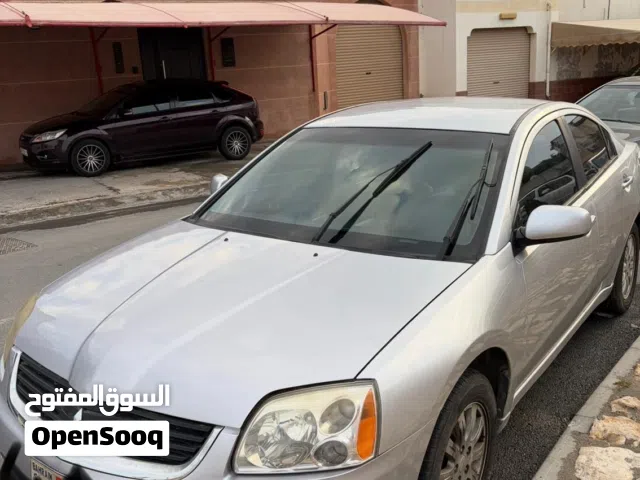 Used Mitsubishi Galant in Southern Governorate