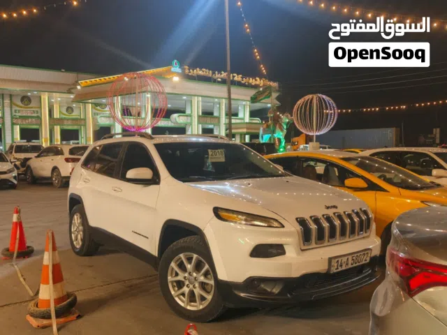 2018 جيب شيروكى Limited