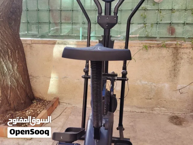 للبيع دراجة و كروس