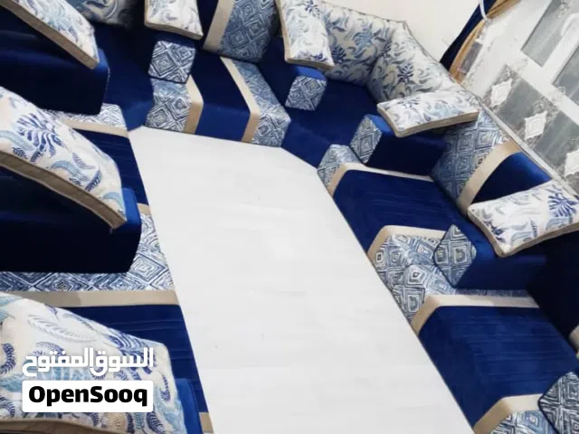مجالس عربيه ومجالس مغربيه وكنب وستاير ويوجد جميع انواع المجالس وبسعر مناسب زوروا تجدونا