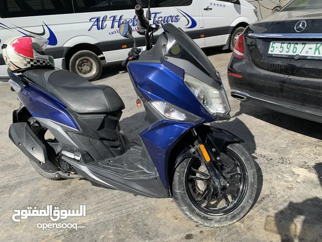 دراجه من نوع جت 14