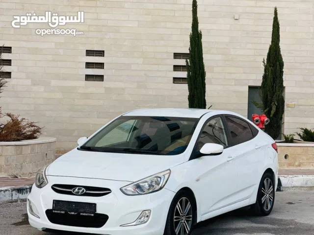 hyundai accent 2016