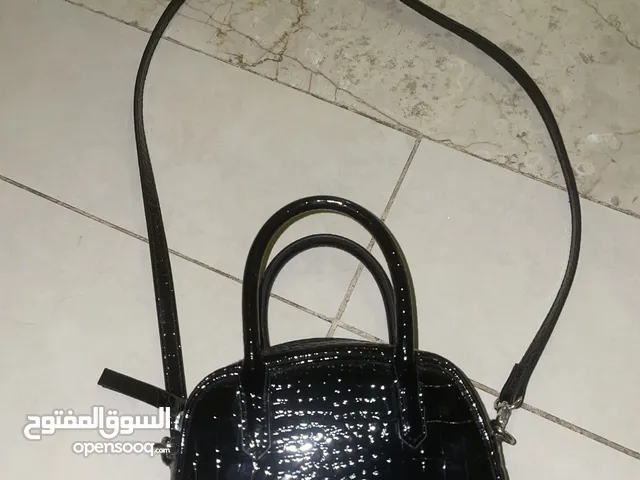 شنطة للبيع