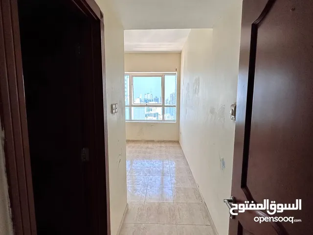 1300 ft 2 Bedrooms Apartments for Rent in Sharjah Al Taawun