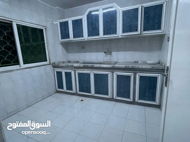 105 m2 3 Bedrooms Apartments for Rent in Zarqa Al Zawahra