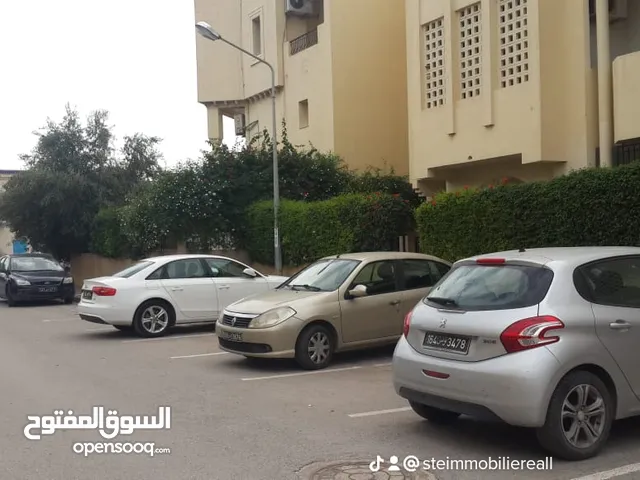 شقة مفروشة جيدا في سكرة جنب مصحة المتوسطية