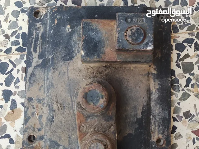 تناية حديد