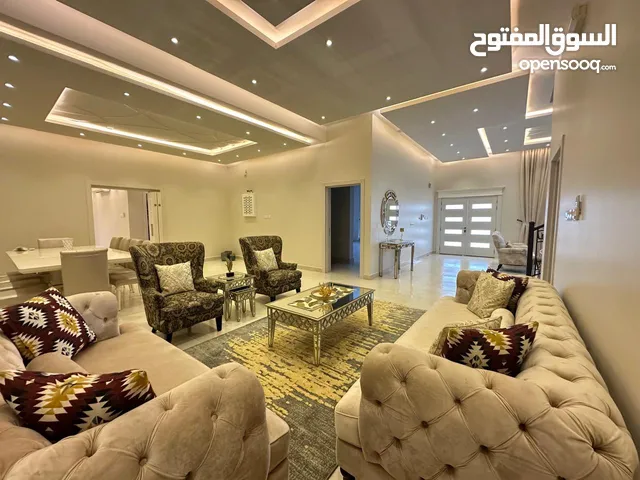 800 m2 More than 6 bedrooms Villa for Sale in Muscat Al Maabilah