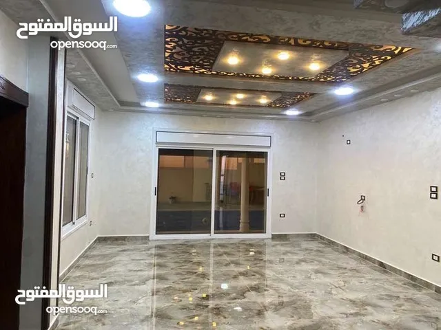 400 m2 4 Bedrooms Villa for Sale in Zarqa Al-Kamsha