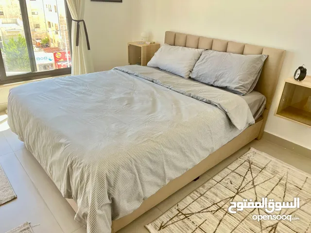 90 m2 2 Bedrooms Apartments for Rent in Amman Um El Summaq